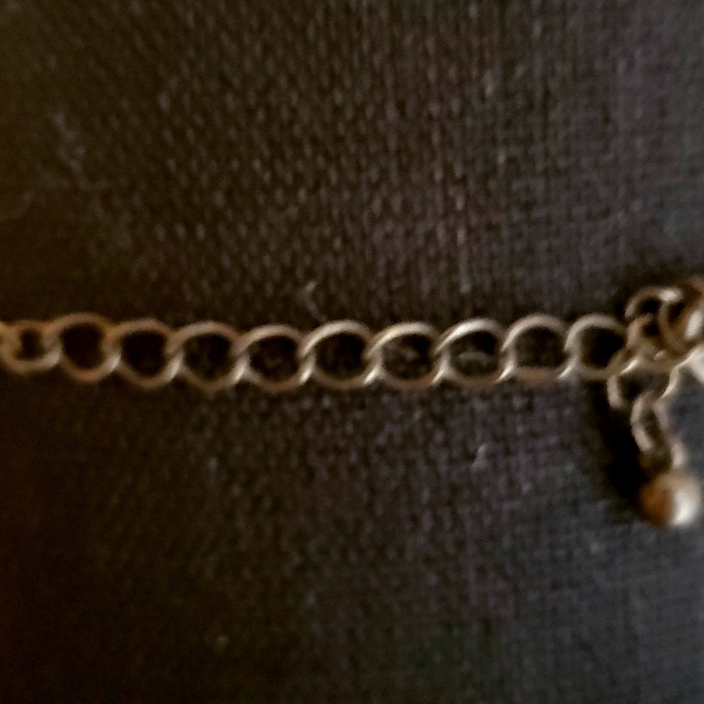 Necklaces - Picture 3 of 4